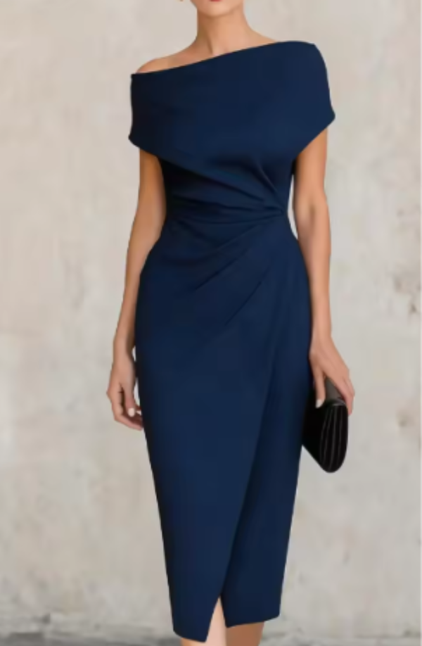 Elegant One-Shoulder Pleat Dress