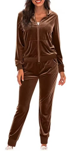 Everyday Velvet Comfort Set
